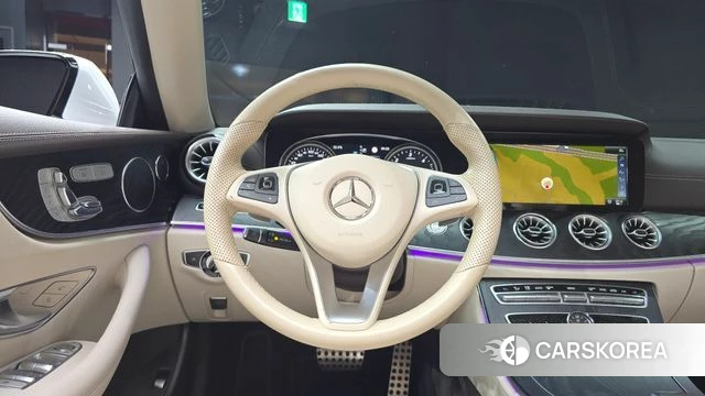 Mercedes-Benz E-Class W213 2018 Белый из Кореи, фото 4