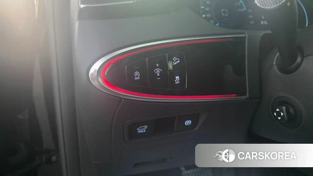 Genesis GV70 2021 Черный из Кореи, фото 4