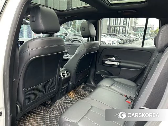 Mercedes-Benz GLB 2021 Белый из Китая, фото 4