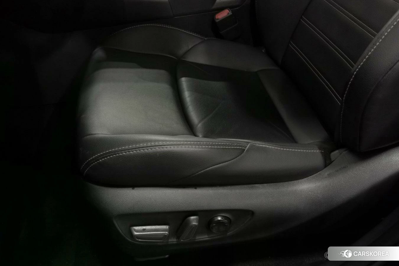 Toyota Wildlander 2023 Черный из Китая, фото 4