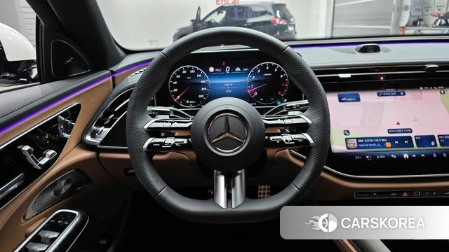 Mercedes-Benz E-Class W214 2026 Белый из Кореи, фото 4