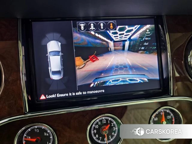 Bentley Mulshan 2019 Светло-серебряный цвет из Кореи, фото 4
