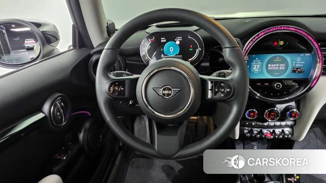 Mini Cooper S 2022 Жемчужный цвет из Кореи, фото 4