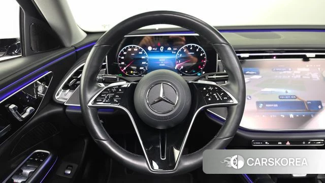 Mercedes-Benz E-Class W214 2024 Белый из Кореи, фото 4
