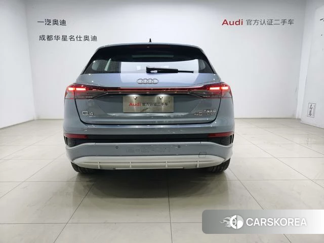 Audi Q4 2024 Синий из Китая, фото 4
