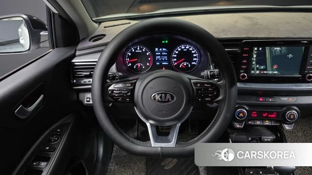 Kia Stonic 2018 Белый из Кореи, фото 4
