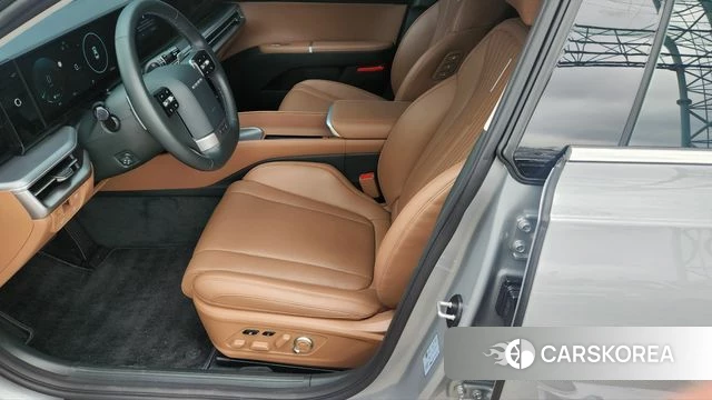 Hyundai Grandeur (GN7) 2023 Серебристо-серый из Кореи, фото 4