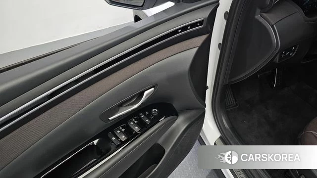 Hyundai Tucson Hybrid (NX4) 2023 Белый из Кореи, фото 4