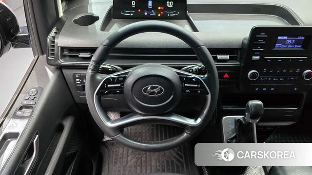 Hyundai Staria 2023 Серебристо-серый из Кореи, фото 4