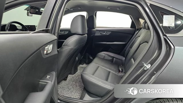 Kia The New K3 2nd generation 2021 Серый из Кореи, фото 4