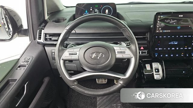Hyundai Staria 2023 Белый из Кореи, фото 4