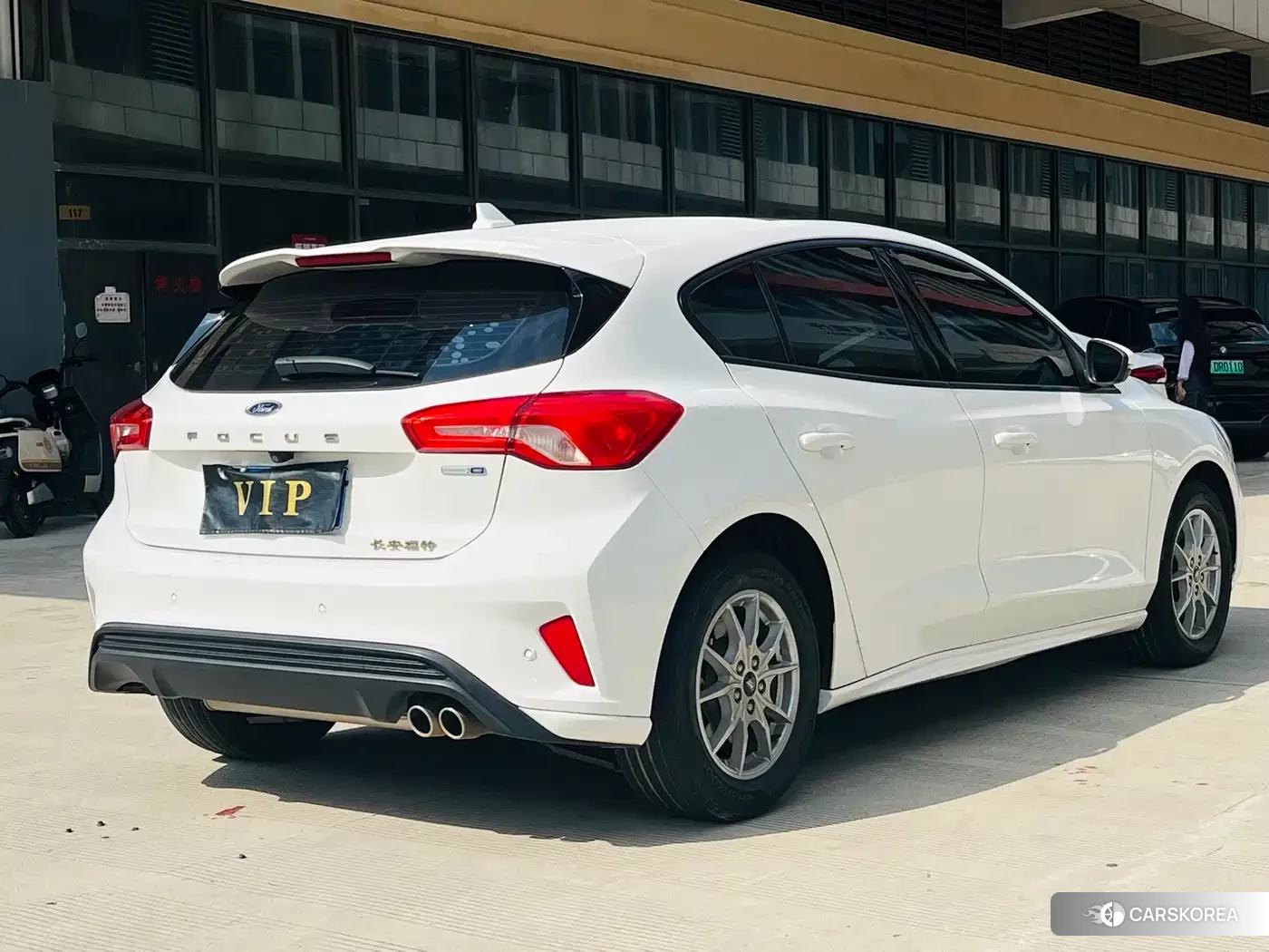 Ford Focus 2022 Белый из Китая, фото 4