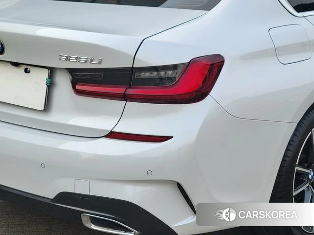 BMW 3 series 2022 Белый из Китая, фото 4