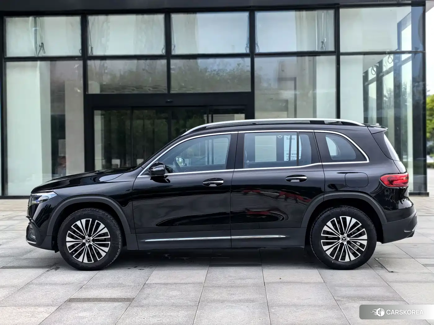 Mercedes-Benz EQB 2025 Черный из Китая, фото 4