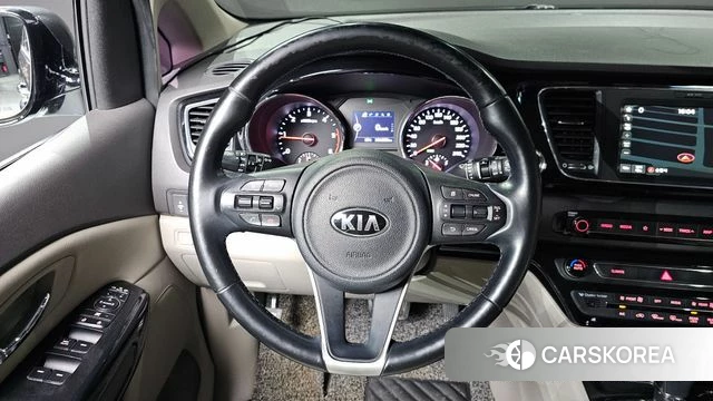 Kia All New Carnival 2018 Серый из Кореи, фото 4