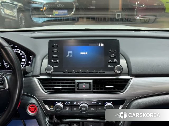 Honda Accord 2021 Белый из Китая, фото 4