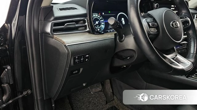 Kia K5 3rd generation 2021 Черный из Кореи, фото 4