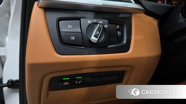 BMW 3 Series (F30) 2018 Белый из Кореи, фото 4