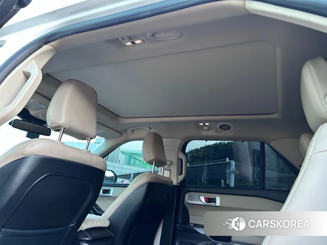 Ford Explorer 6th Generation 2019 Белый из Кореи, фото 4