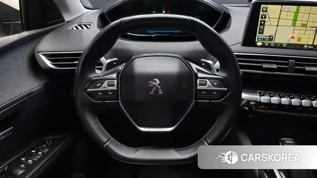 Peugeot 5008 second generation 2018 Белый из Кореи, фото 4