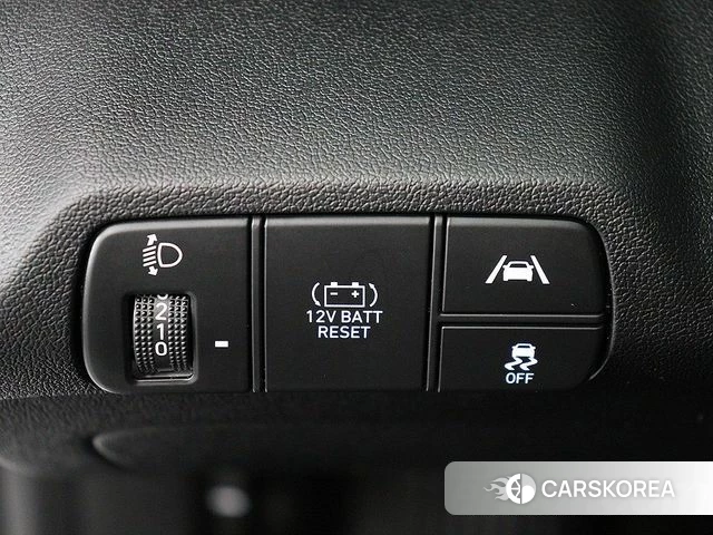 Hyundai Avante Hybrid (CN7) 2022 Белый из Кореи, фото 4