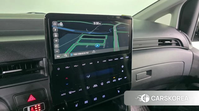 Hyundai Staria 2023 Черный из Кореи, фото 4