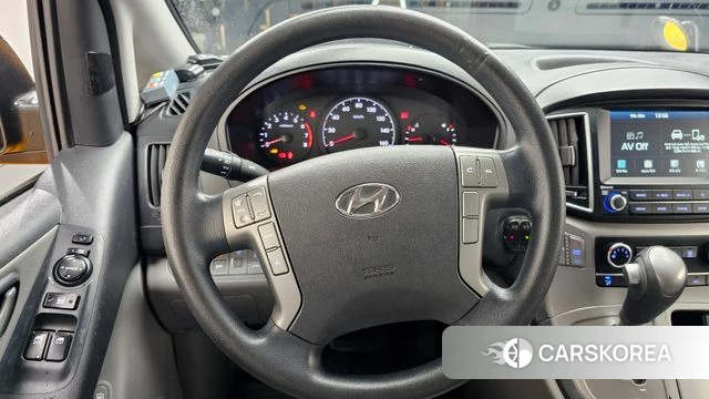 Hyundai The New Grand Starex 2021 Желтый из Кореи, фото 4