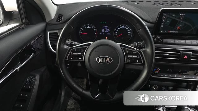 Kia Seltos 2019 Белый из Кореи, фото 4