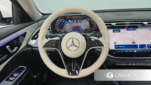 Mercedes-Benz E-Class W214 2025 Белый из Кореи, фото 4
