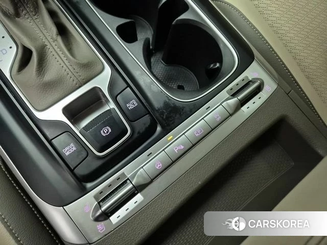 Kia Carnival 4th generation 2020 Белый из Кореи, фото 4