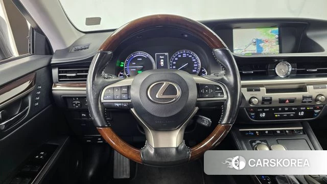 Lexus New ES300h 2018 Серый из Кореи, фото 4