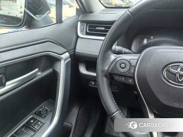 Toyota Wildlander 2023 Черный из Китая, фото 4