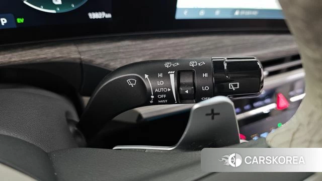 Hyundai Santa Fe (MX5) 2025 Белый из Кореи, фото 4