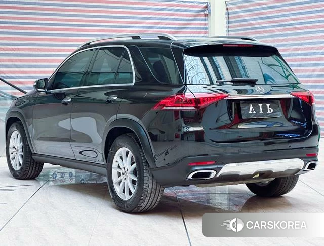 Mercedes-Benz GLE 2021 Черный из Китая, фото 4