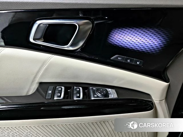 Kia Carnival 4th generation 2023 Черный из Кореи, фото 4