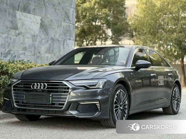 Audi A6L 2021 Темно-серый из Китая, фото 4