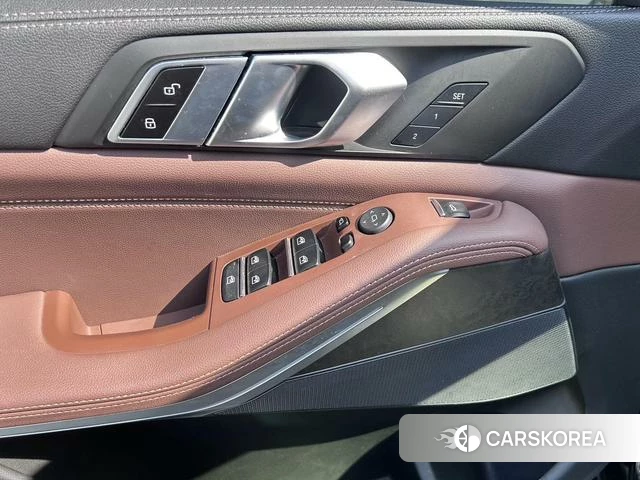 BMW X5 2021 Черный из Китая, фото 4