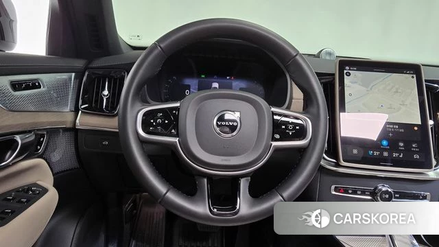 Volvo XC90 second Generation 2025 Черный из Кореи, фото 4