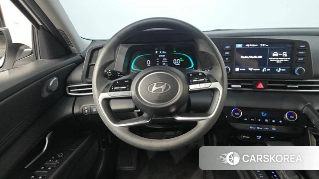 Hyundai The New Avante Hybrid (CN7) 2023 Белый из Кореи, фото 4