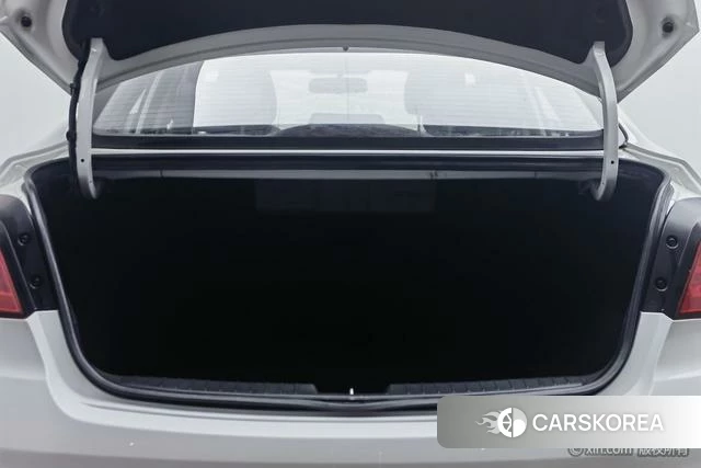 Hyundai Mistra 2021 Белый из Китая, фото 4