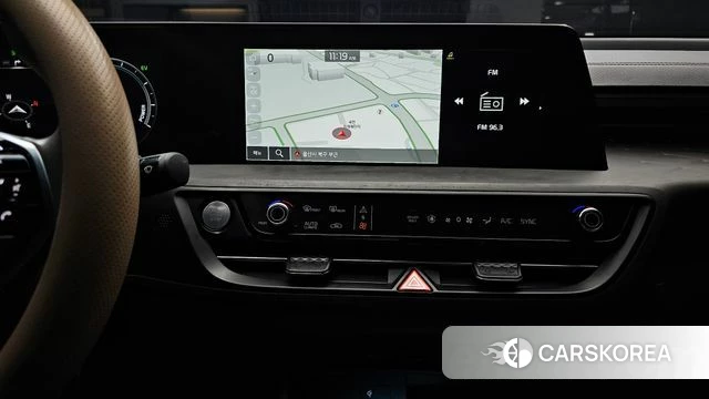 Kia K8 Hybrid 2024 Белый из Кореи, фото 4