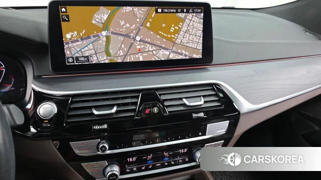 BMW 6 Series GT (G32) 2022 Белый из Кореи, фото 4