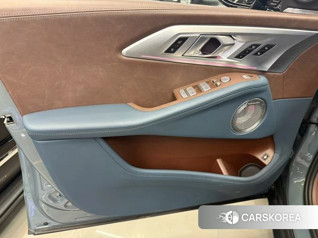 BMW XM 2024 Синий из Китая, фото 4