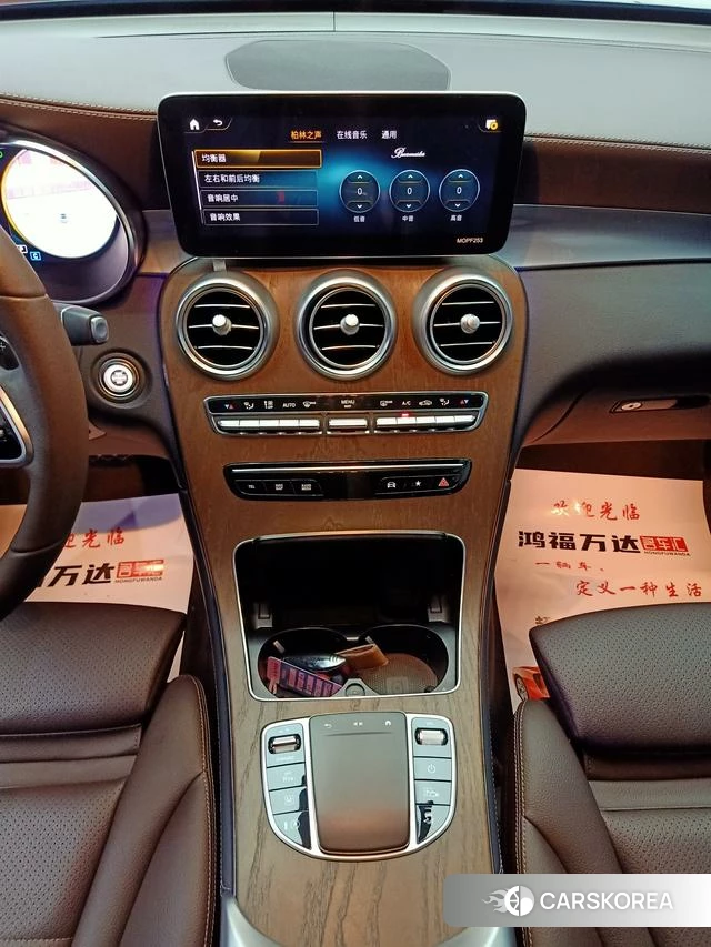 Mercedes-Benz GLC 2021 Черный из Китая, фото 4