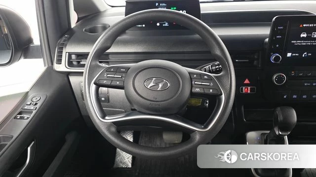 Hyundai Staria 2022 Серебряный из Кореи, фото 4