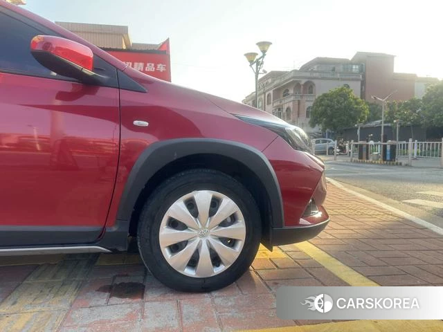 Toyota Yaris L 2021 Красный из Китая, фото 4
