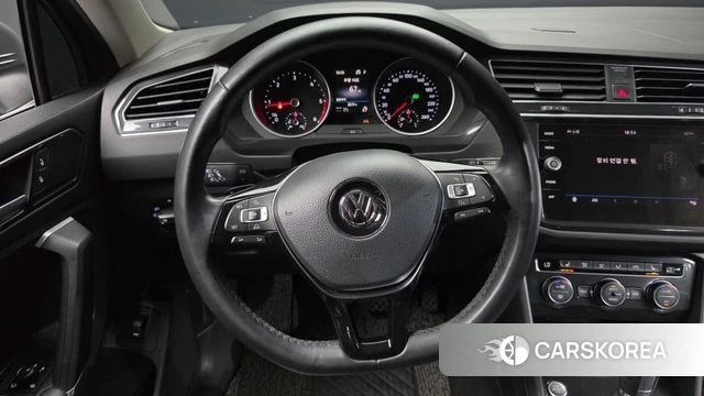 Volkswagen Tiguan second Generation 2018 Серый из Кореи, фото 4