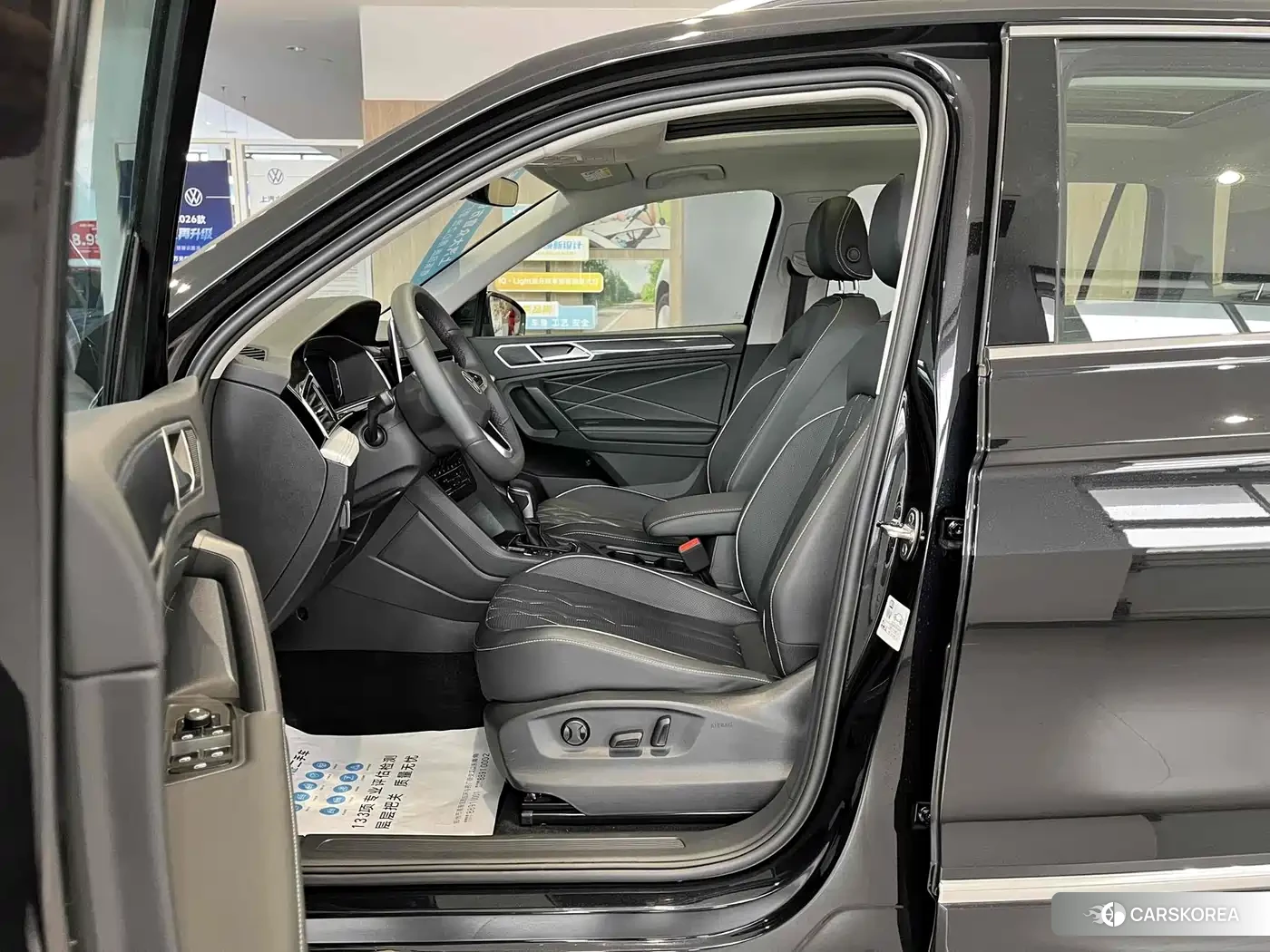 Volkswagen Tiguan L 2025 Черный из Китая, фото 4