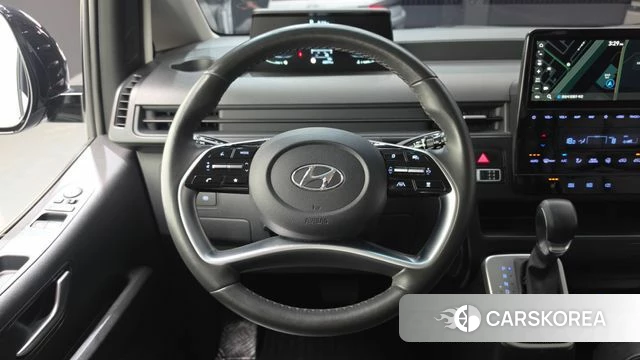 Hyundai Staria 2022 Черный из Кореи, фото 4