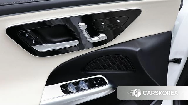 Mercedes-Benz E-Class W214 2024 Белый из Кореи, фото 4